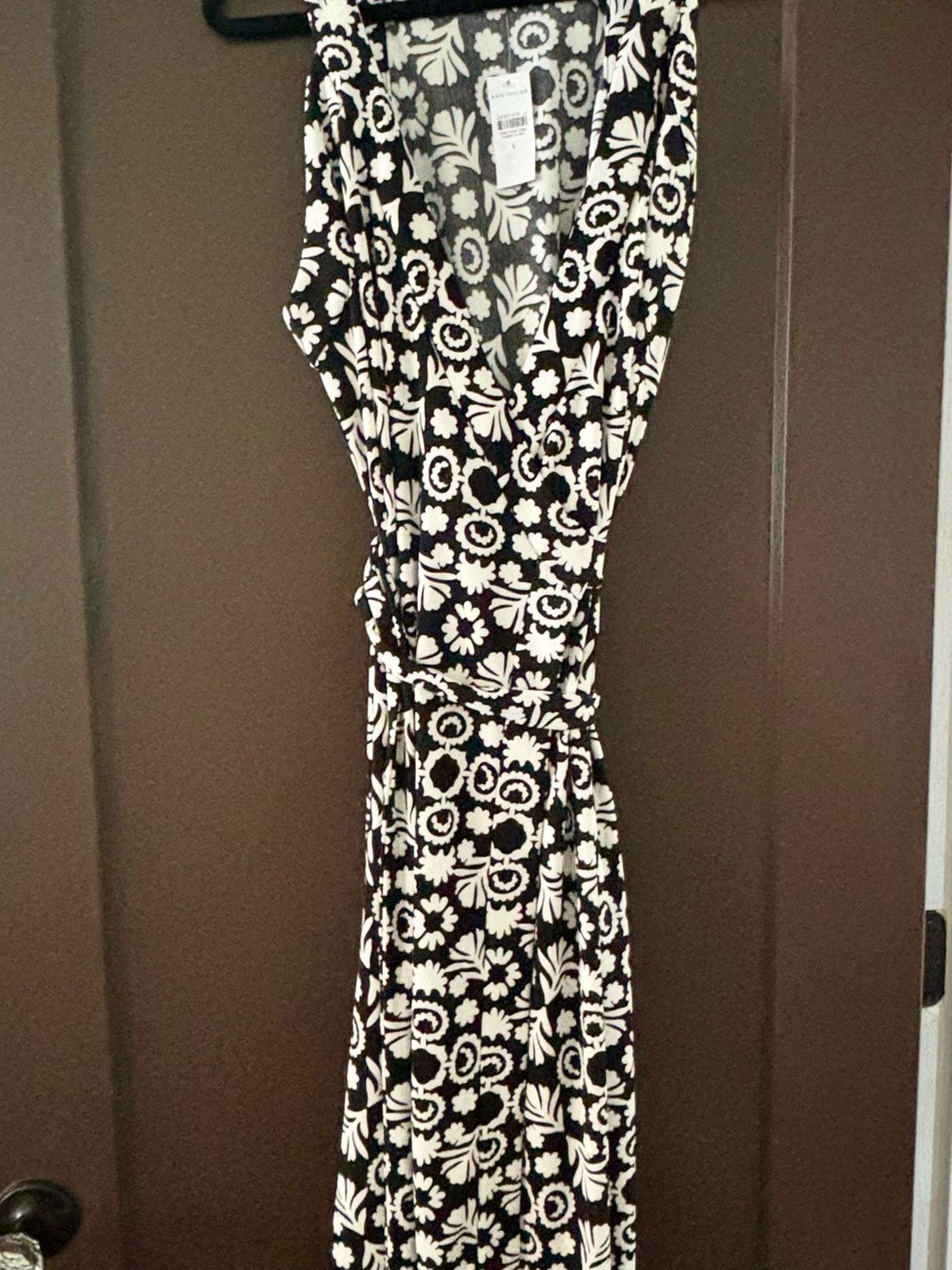 Ann Taylor Black and White Floral Midi Wrap Dress